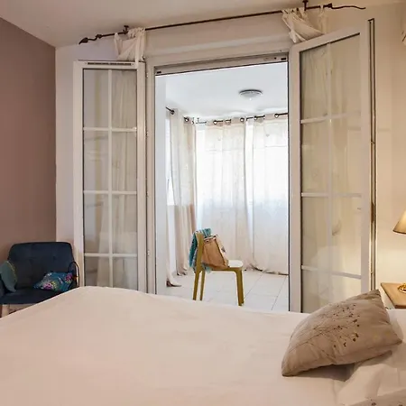 Mare Avec Jardin Et Bbq Vue Et Montagne Et Port A 2 Pas *