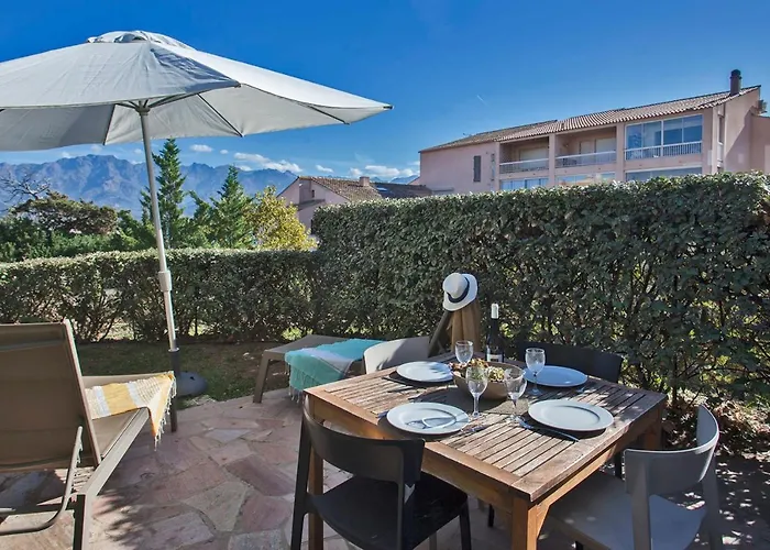 Mare Avec Jardin Et Bbq Vue Et Montagne Et Port A 2 Pas